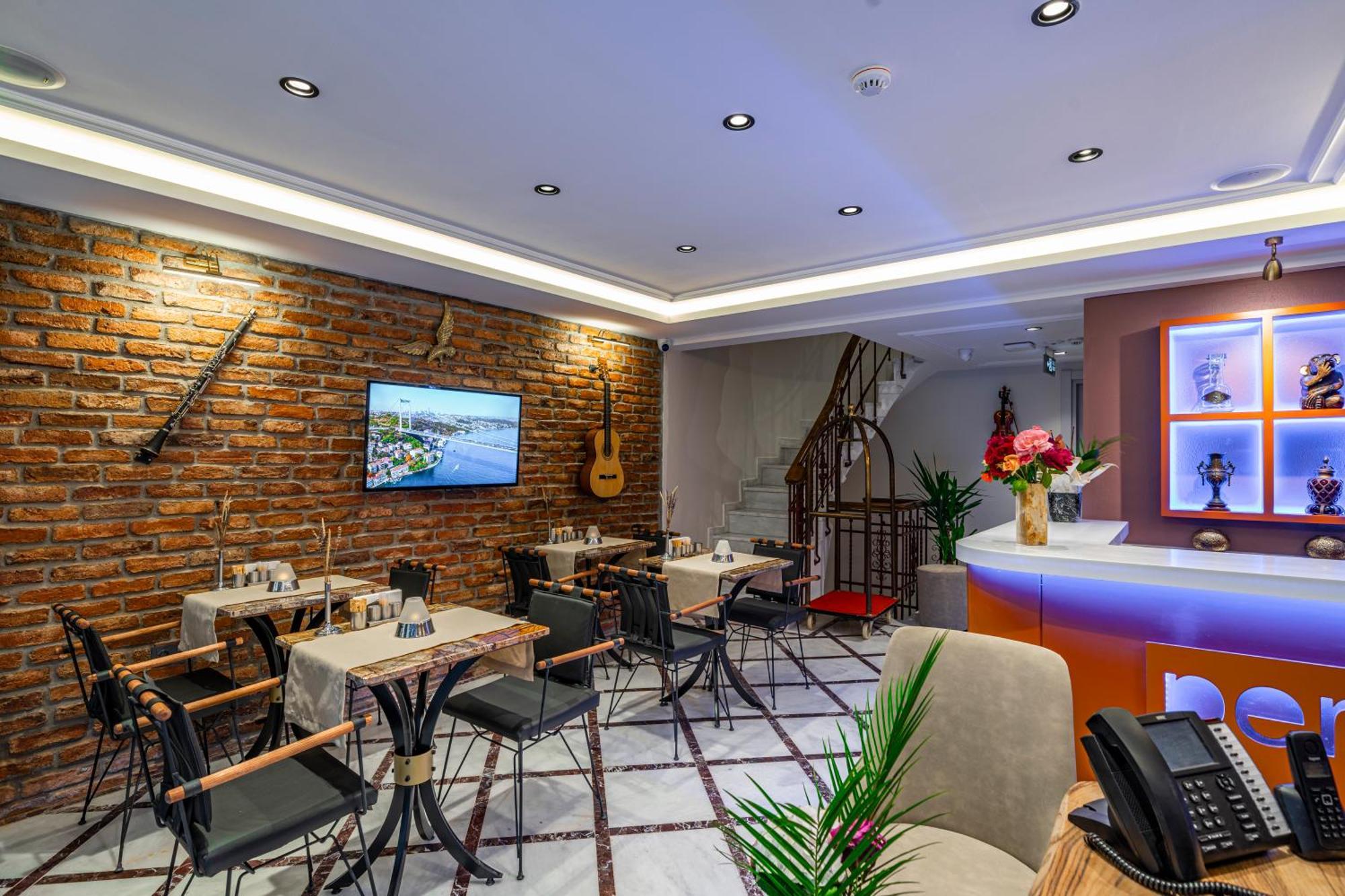 Pera Luna Premium Hotel Istambul Exterior foto